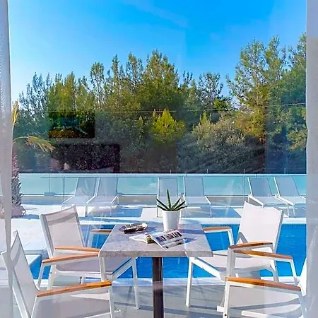 فندق Astera لايميناس